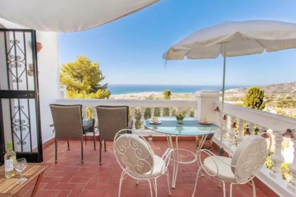 Precioso Apartamento Mandarinos Con Vistas Al Mar Nerja Eksteriør billede