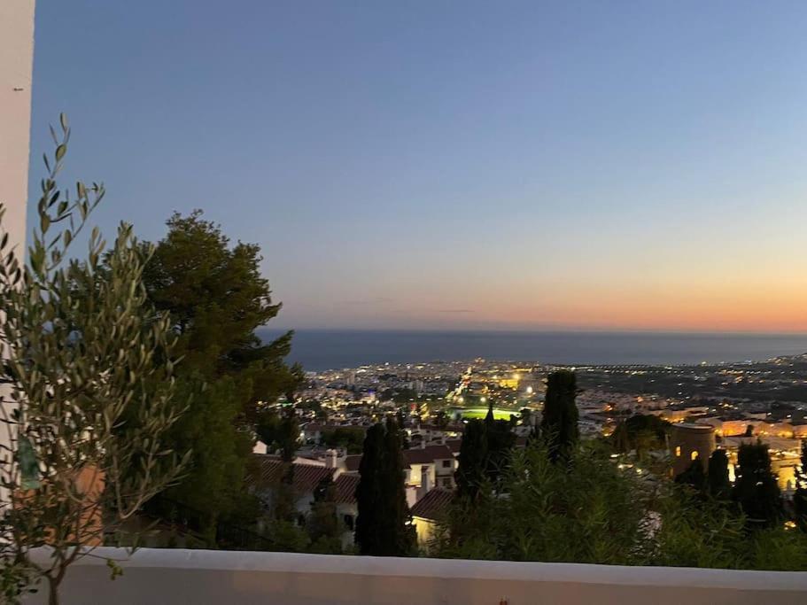 Precioso Apartamento Mandarinos Con Vistas Al Mar Nerja Eksteriør billede