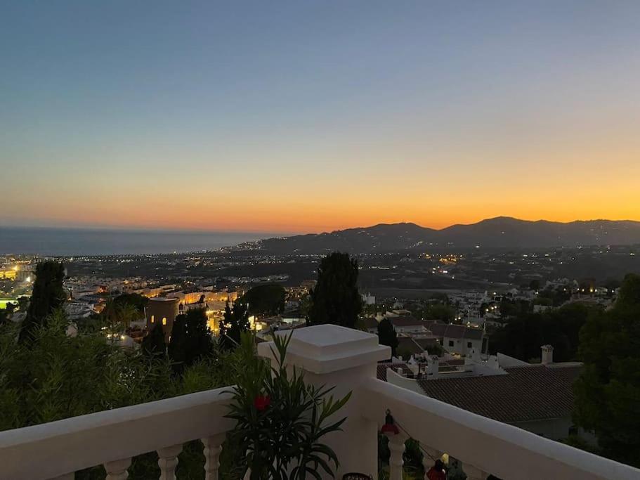 Precioso Apartamento Mandarinos Con Vistas Al Mar Nerja Eksteriør billede