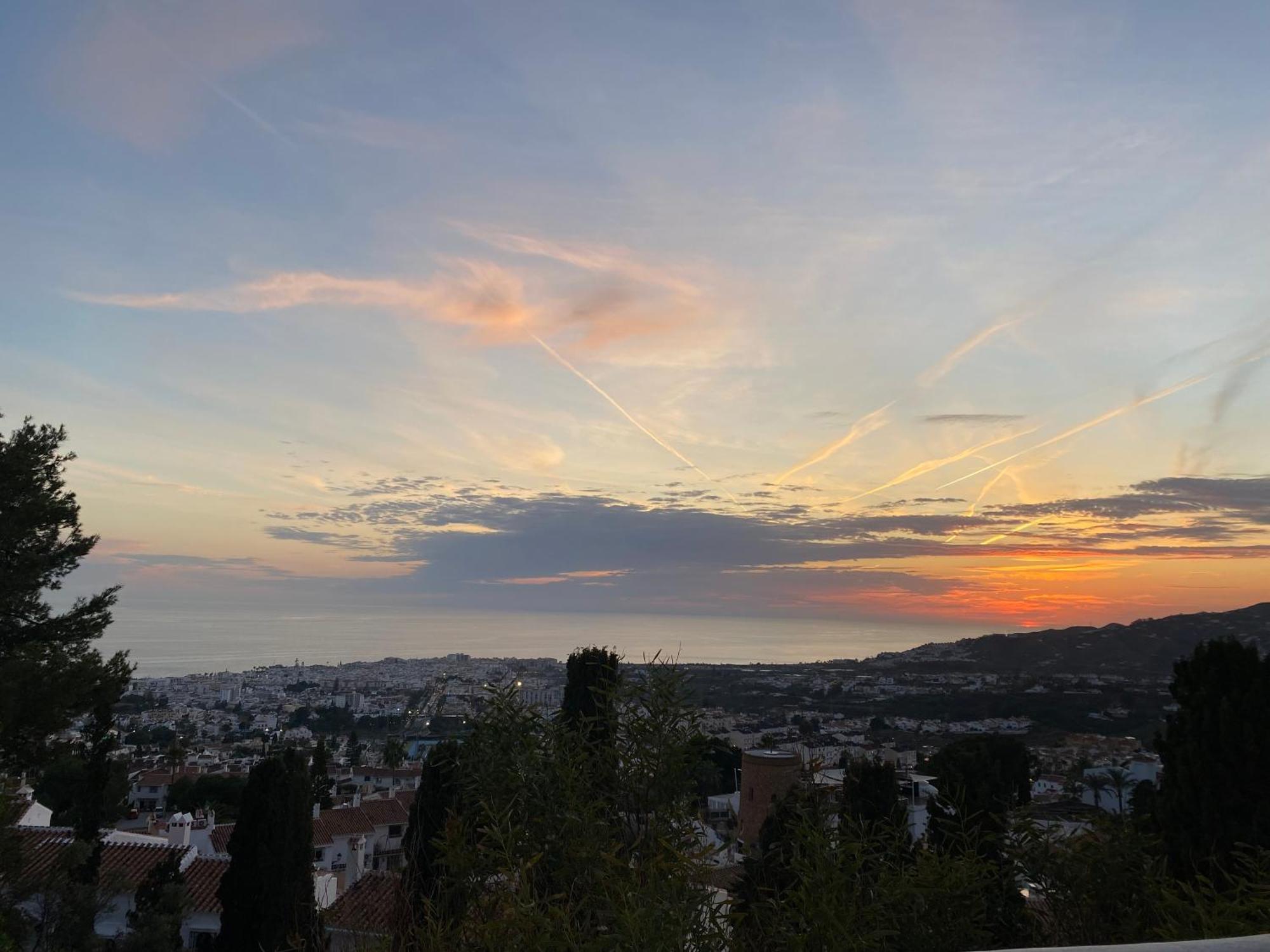 Precioso Apartamento Mandarinos Con Vistas Al Mar Nerja Eksteriør billede
